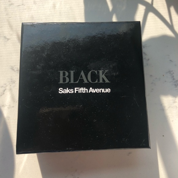 Black label Saks Fifth Avenue Rhinestone frame - Picture 5 of 5